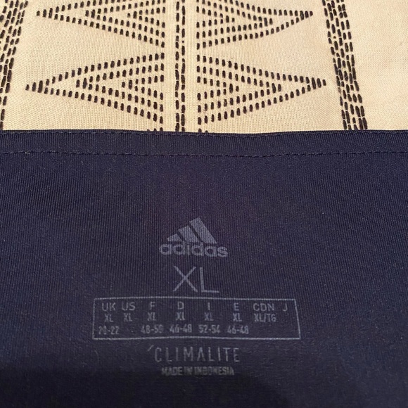 SOLD/NOT AVAILABLE- Adidas sport leggings - Picture 2 of 4